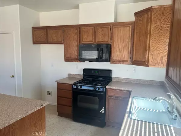 Victorville, CA 92392,13224 Dixon