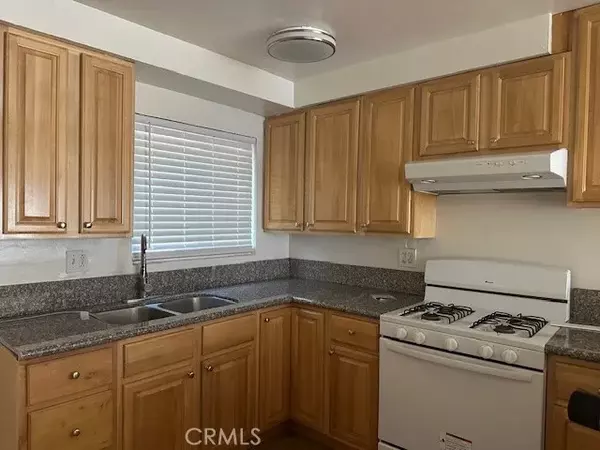 Glendora, CA 91740,414 E Route 66 #4