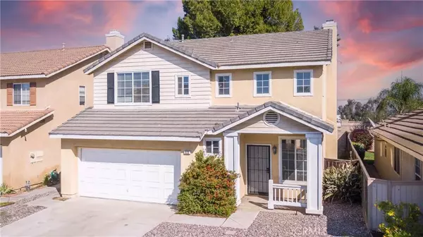 Corona, CA 92879,323 Camden Court