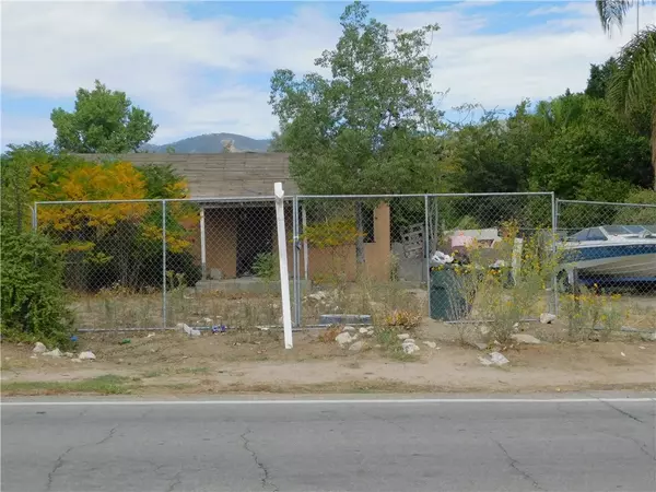 2236 Ogden, San Bernardino, CA 92407