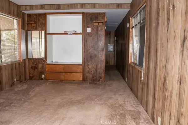 Calimesa, CA 92320,975 California #72