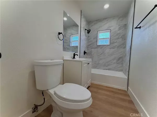 San Bernardino, CA 92407,3230 Bronson