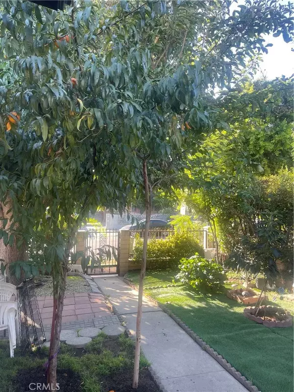 Panorama City, CA 91402,8766 Tilden Avenue #1