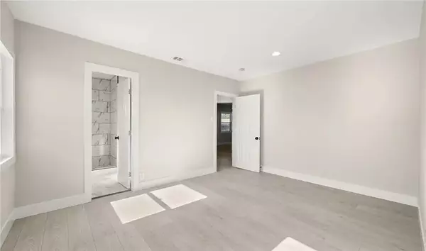 Pomona, CA 91766,709 E E 9th St