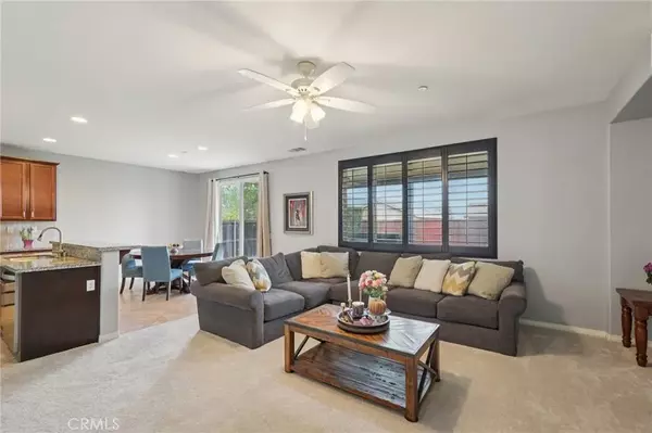 Fontana, CA 92407,18335 Damiana