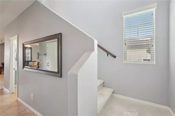 Fontana, CA 92407,18335 Damiana