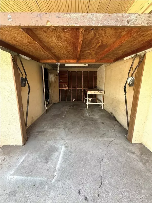 Colton, CA 92324,1765 Alston