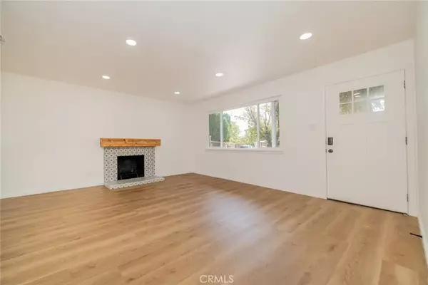 San Bernardino, CA 92404,6735 Merito Avenue