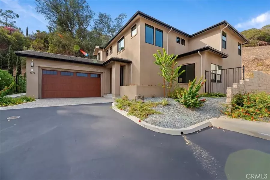 1019 N STALEY LANE, Los Angeles, CA 90042