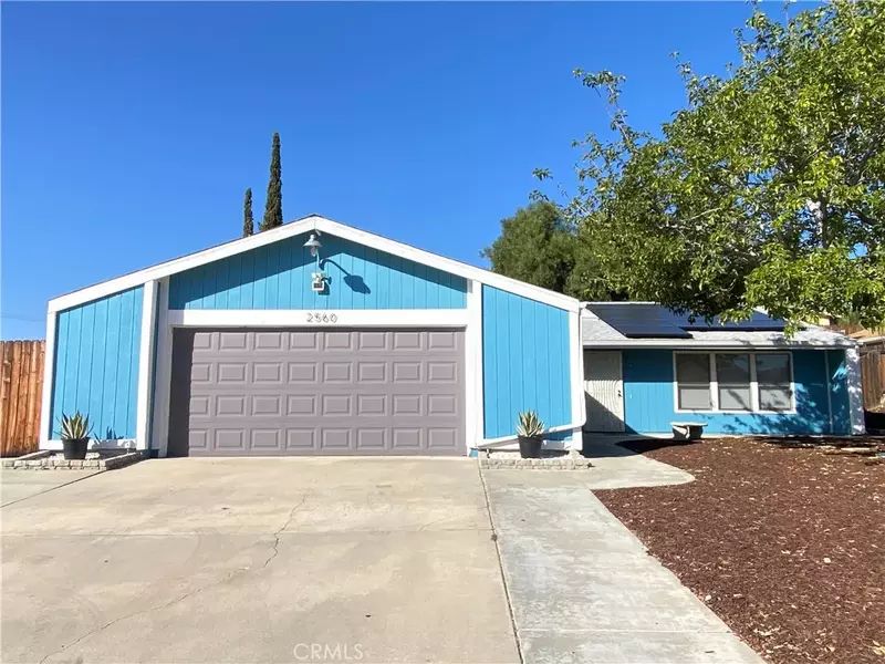 2560 Grand Teton Avenue, Hemet, CA 92544