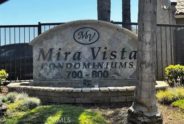 762 W Lambert, La Habra, CA 90631