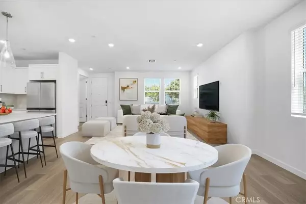 Ventura, CA 93003,2378 Channel Drive #105