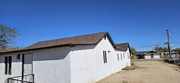 Ridgecrest, CA 93555,239 S S Sunset