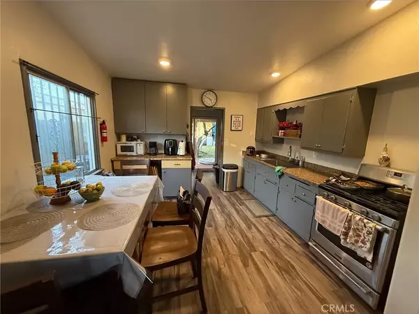 Norwalk, CA 90650,12157 Lowemont Street