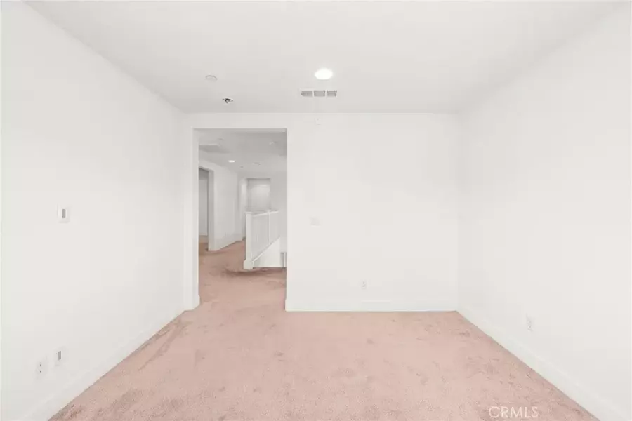 7056 Stratus, Eastvale, CA 92880