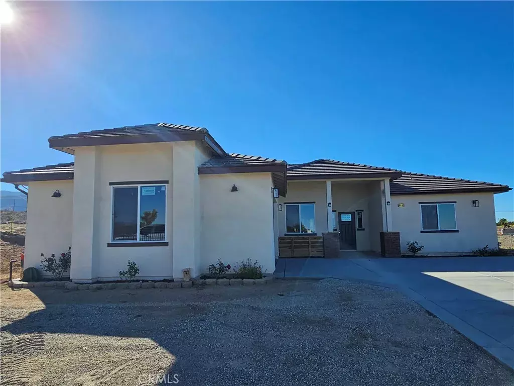 Phelan, CA 92371,8630 Sahara