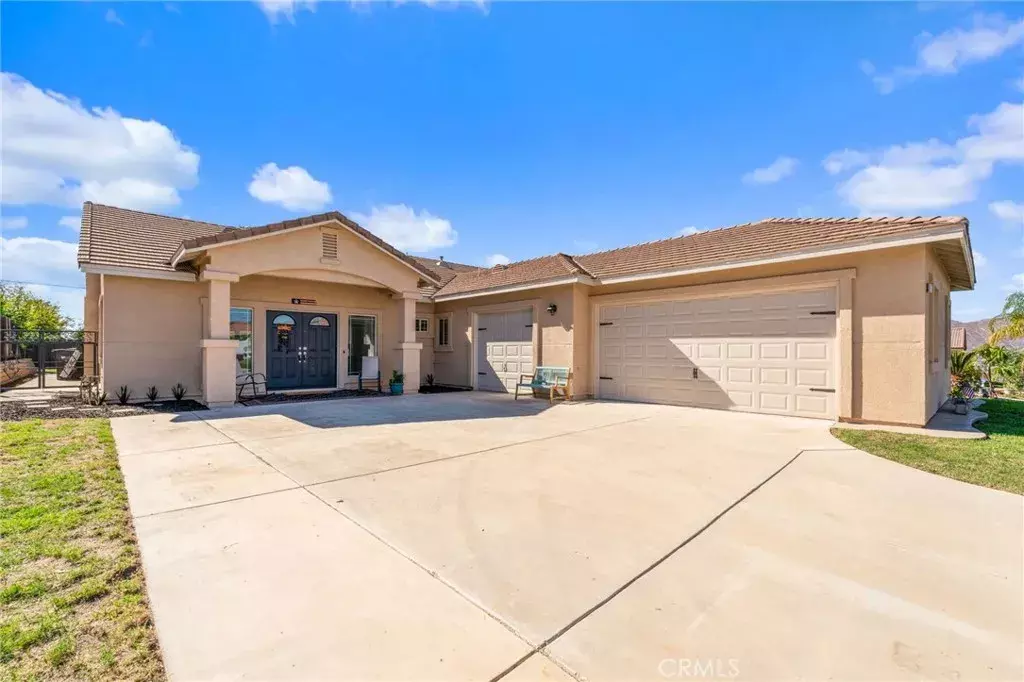 Moreno Valley, CA 92557,24819 Skyland