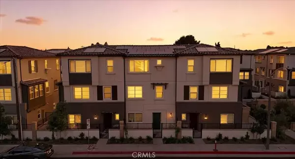 Pico Rivera, CA 90660,9328 Via Azul