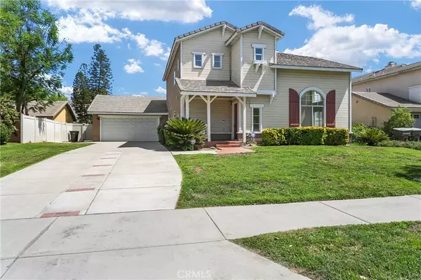 Redlands, CA 92374,1763 Naples