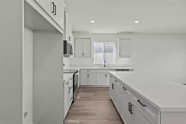 Banning, CA 92220,1213 Butterfly Way