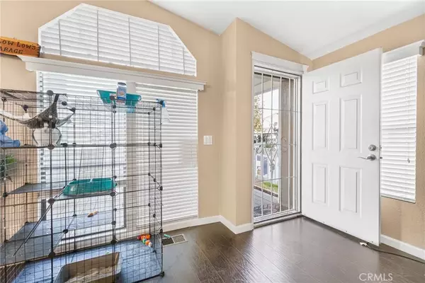 Corona, CA 92883,21650 Temescal Canyon #13