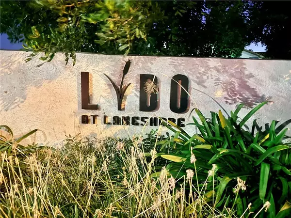 Lake Elsinore, CA 92530,16377 Lakeshore #2D