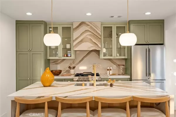 San Diego, CA 92104,2842 Gunn Street