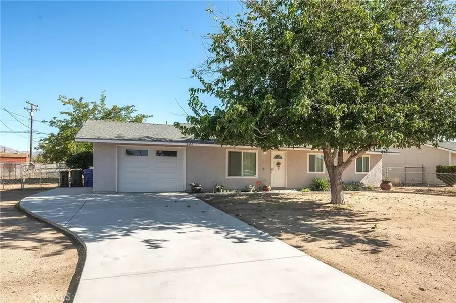 12827 Tamiani, Apple Valley, CA 92308