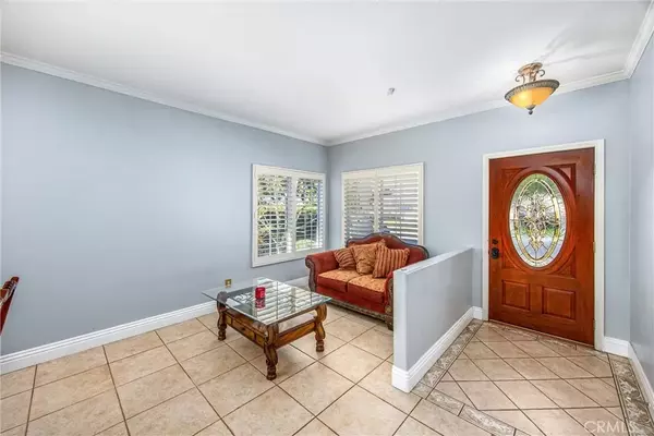 Highland, CA 92346,7813 Santa Angela