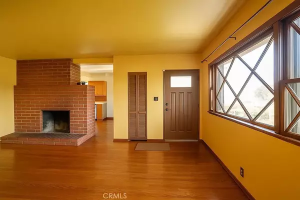 Riverside, CA 92504,6012 Grand Avenue