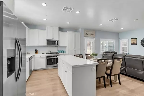 Fontana, CA 92336,16064 Symphony Lane