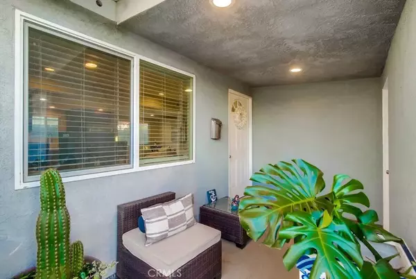 Imperial Beach, CA 91932,851 Holly Avenue