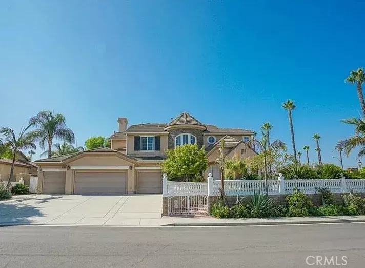 Riverside, CA 92503,12683 Palm View