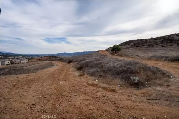 Lake Elsinore, CA 92530,0 Ridge