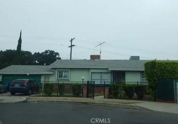 North Hollywood, CA 91605,8146 Agnes