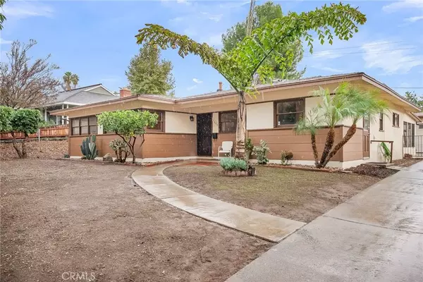 Riverside, CA 92506,5648 Laredo