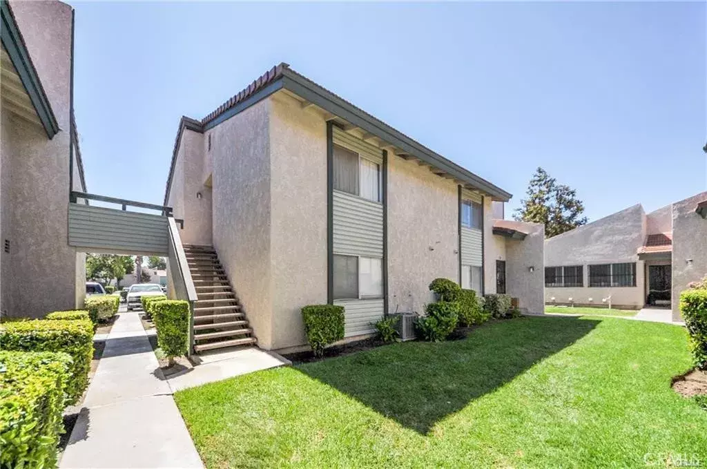 Colton, CA 92324,2255 Cahuilla Street #90