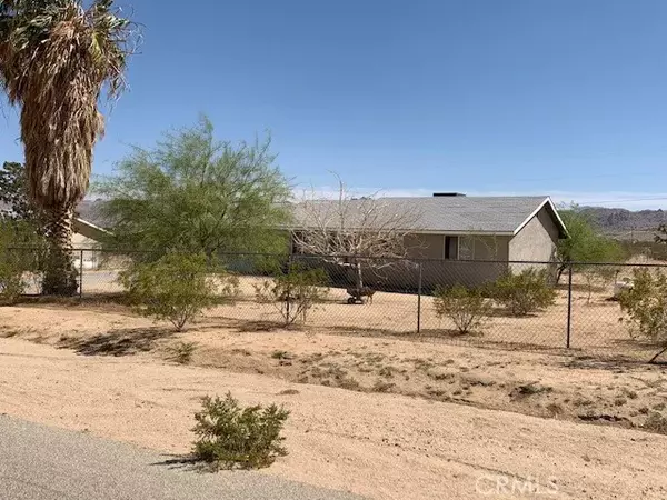 Joshua Tree, CA 92252,63379 Jadeite Street