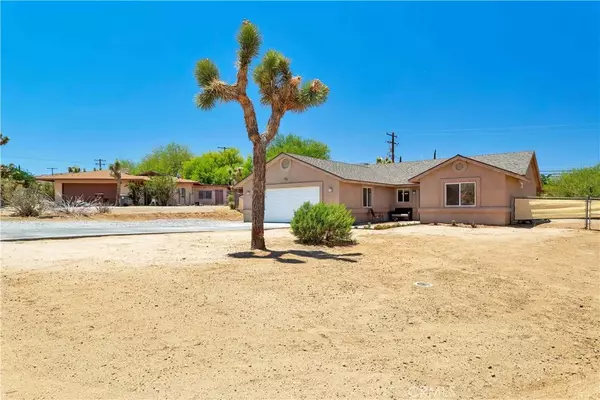 Yucca Valley, CA 92284,7452 Joshua Lane