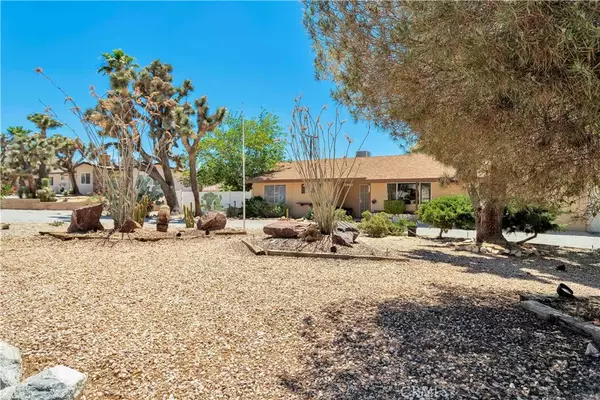 Yucca Valley, CA 92284,7578 Alaba Avenue