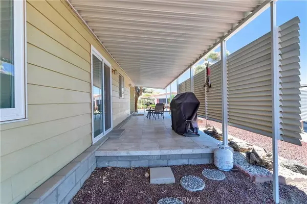 Yucca Valley, CA 92284,7501 Palm #122