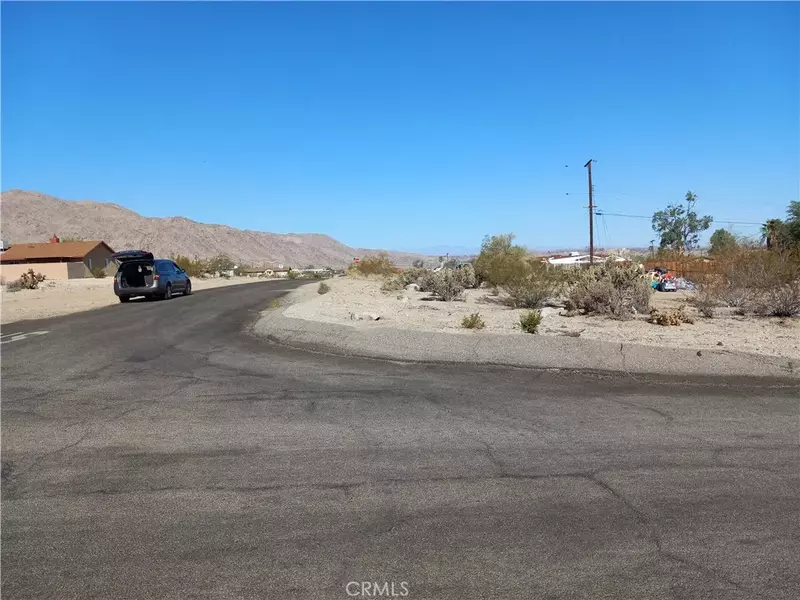 29 SAHARA AVE, 29 Palms, CA 92277