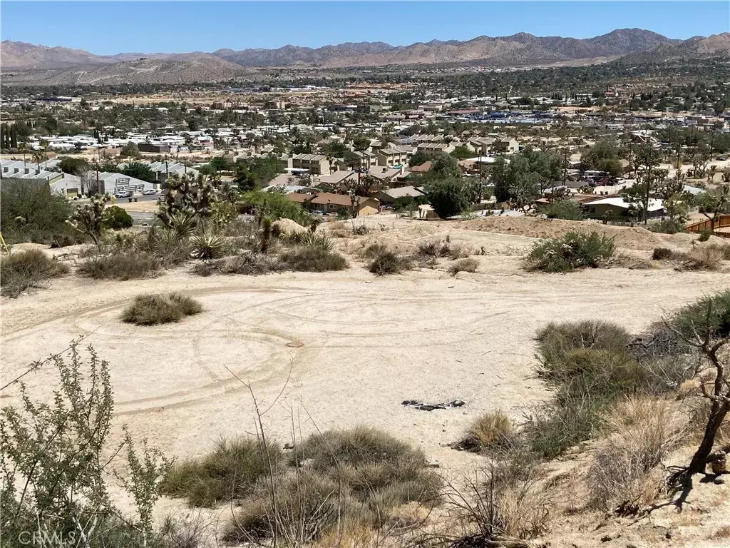 Yucca Valley, CA 92284,0 Apache