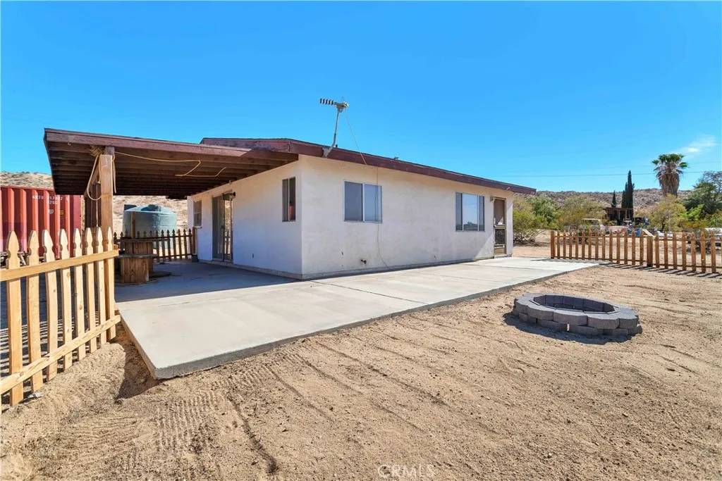 Joshua Tree, CA 92252,66922 Miwok Road