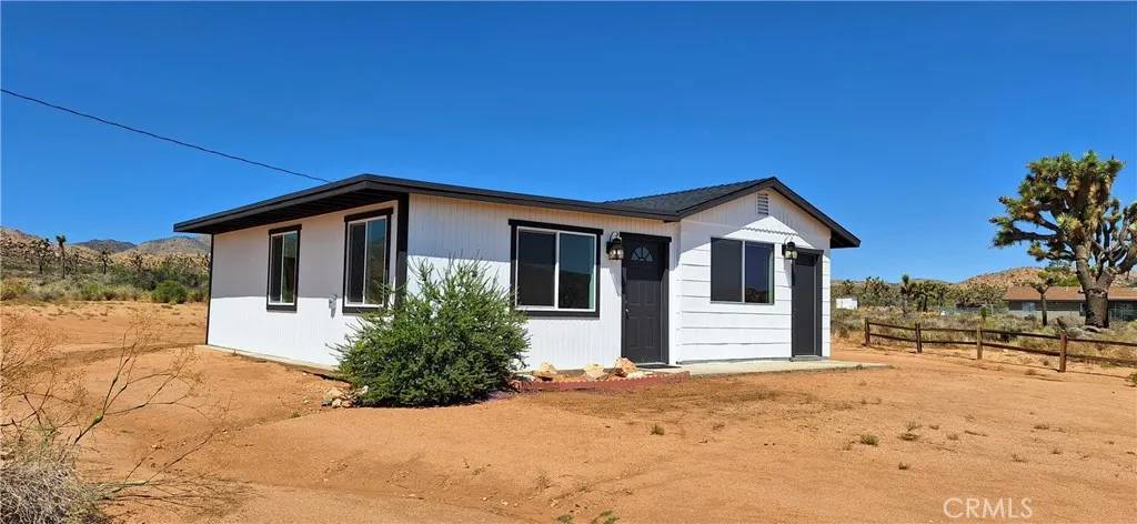 2210 Cottontail Road, Pioneertown, CA 92268