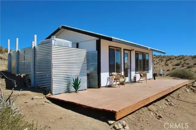 48901 Devils Gate Pass Road, Pioneertown, CA 92268