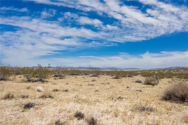 Joshua Tree, CA 92252,62576 Cottonwood