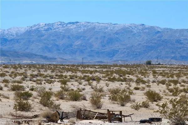 29 Palms, CA 92277,6 Topaz