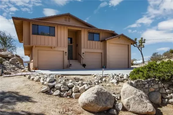 Yucca Valley, CA 92284,57443 Buena suerta