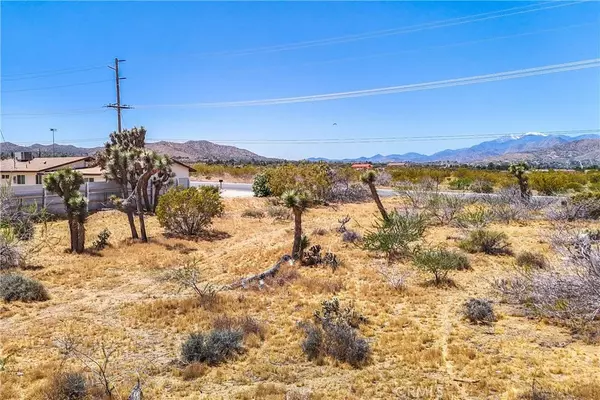 Yucca Valley, CA 92284,7419 Sage